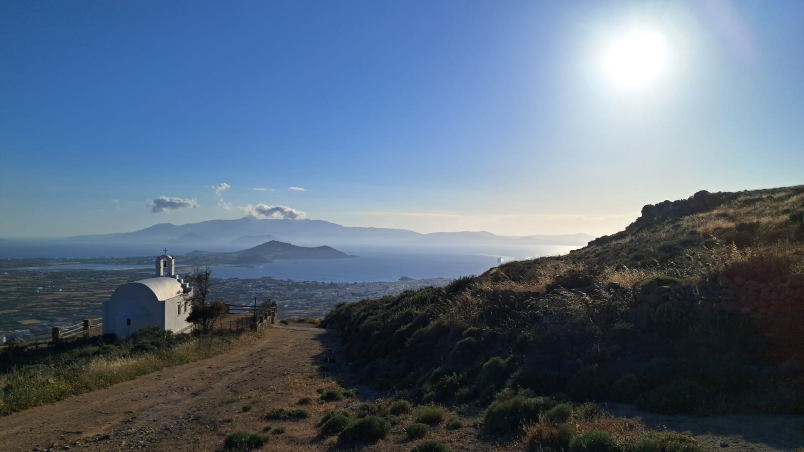 The Royal Sunset Tour — scene 3